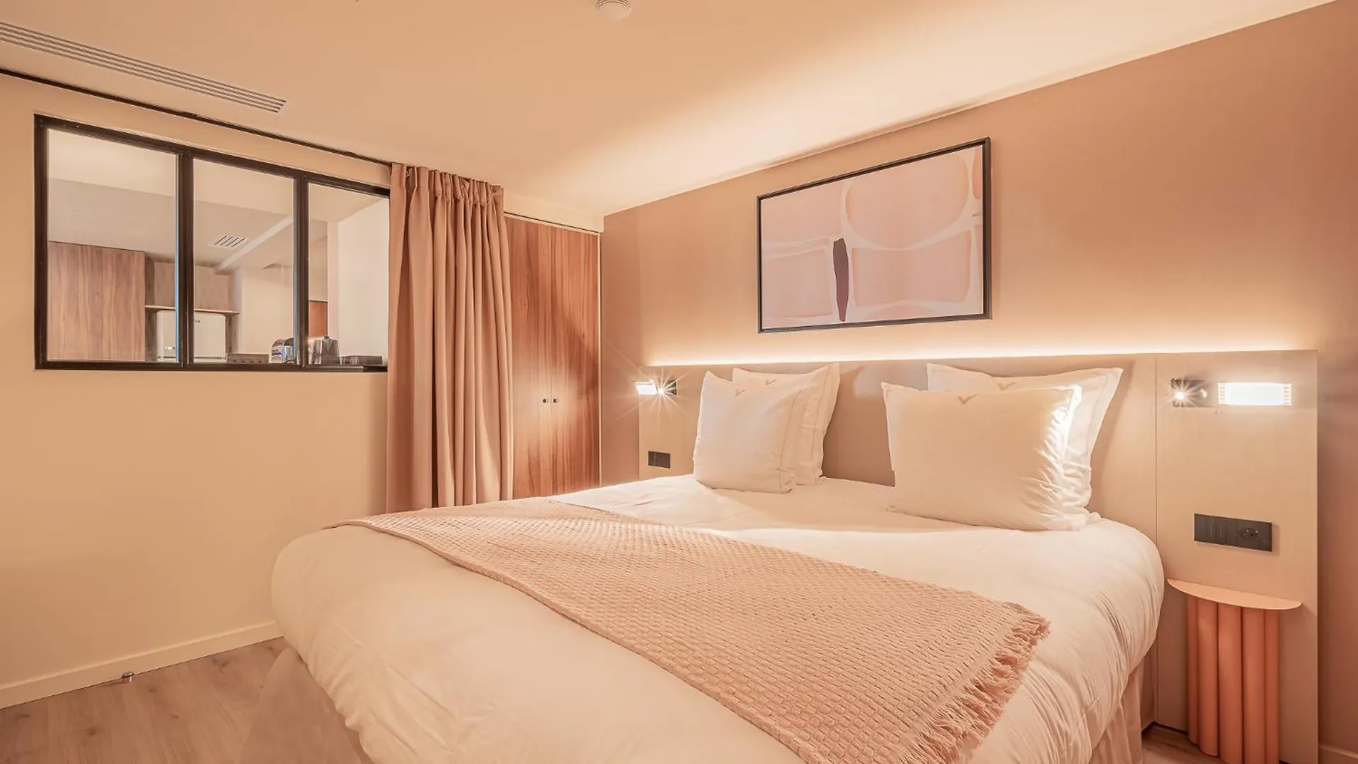 ****  Yuna Montmartre - Aparthotel París Francia
