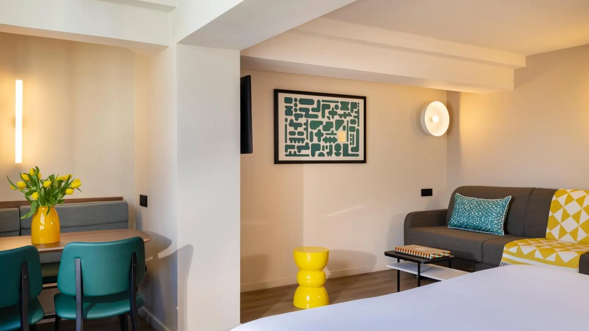 Yuna Montmartre - Aparthotel Paris