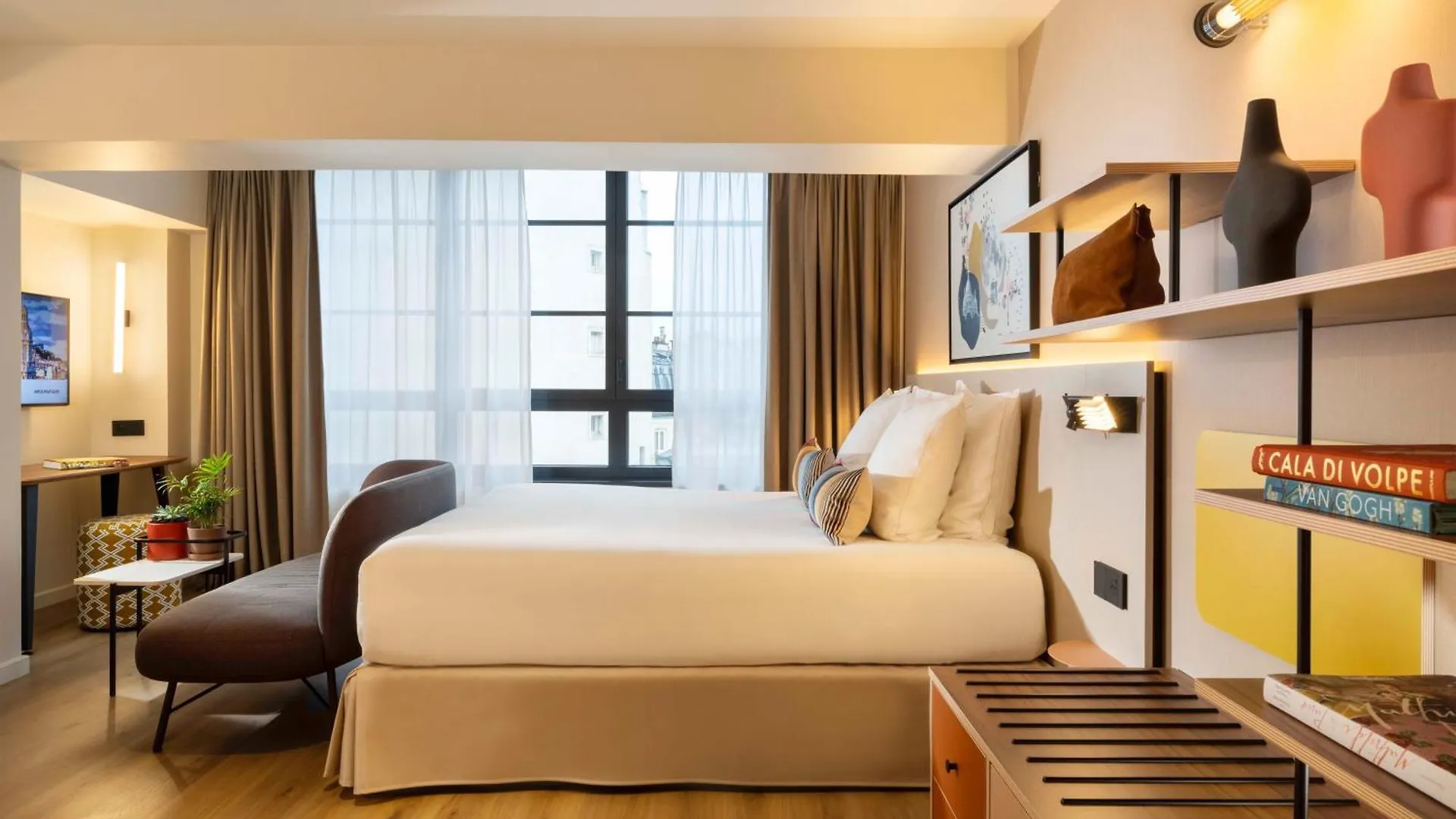 Yuna Montmartre - Aparthotel París