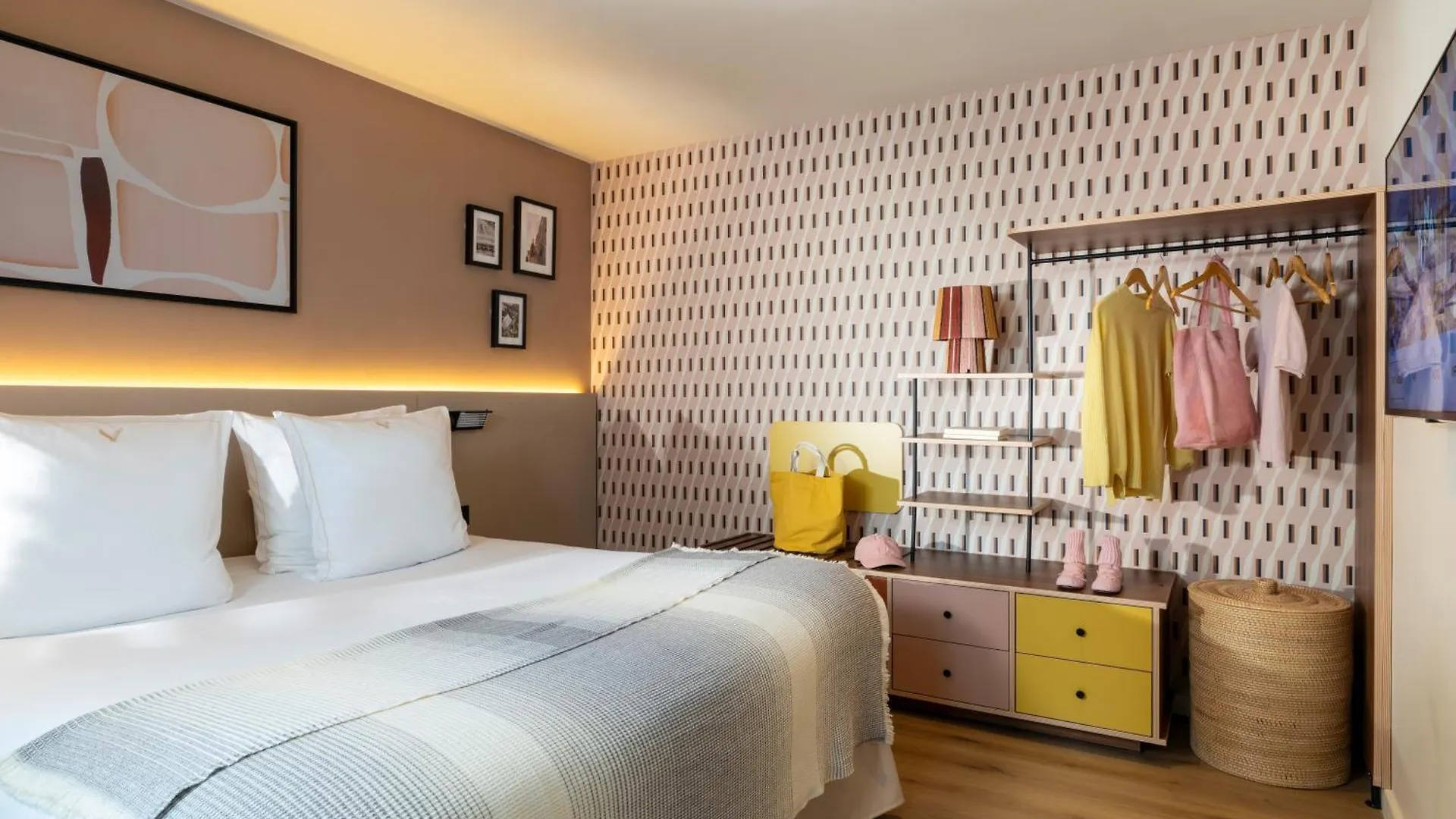 Yuna Montmartre - Aparthotel Paris