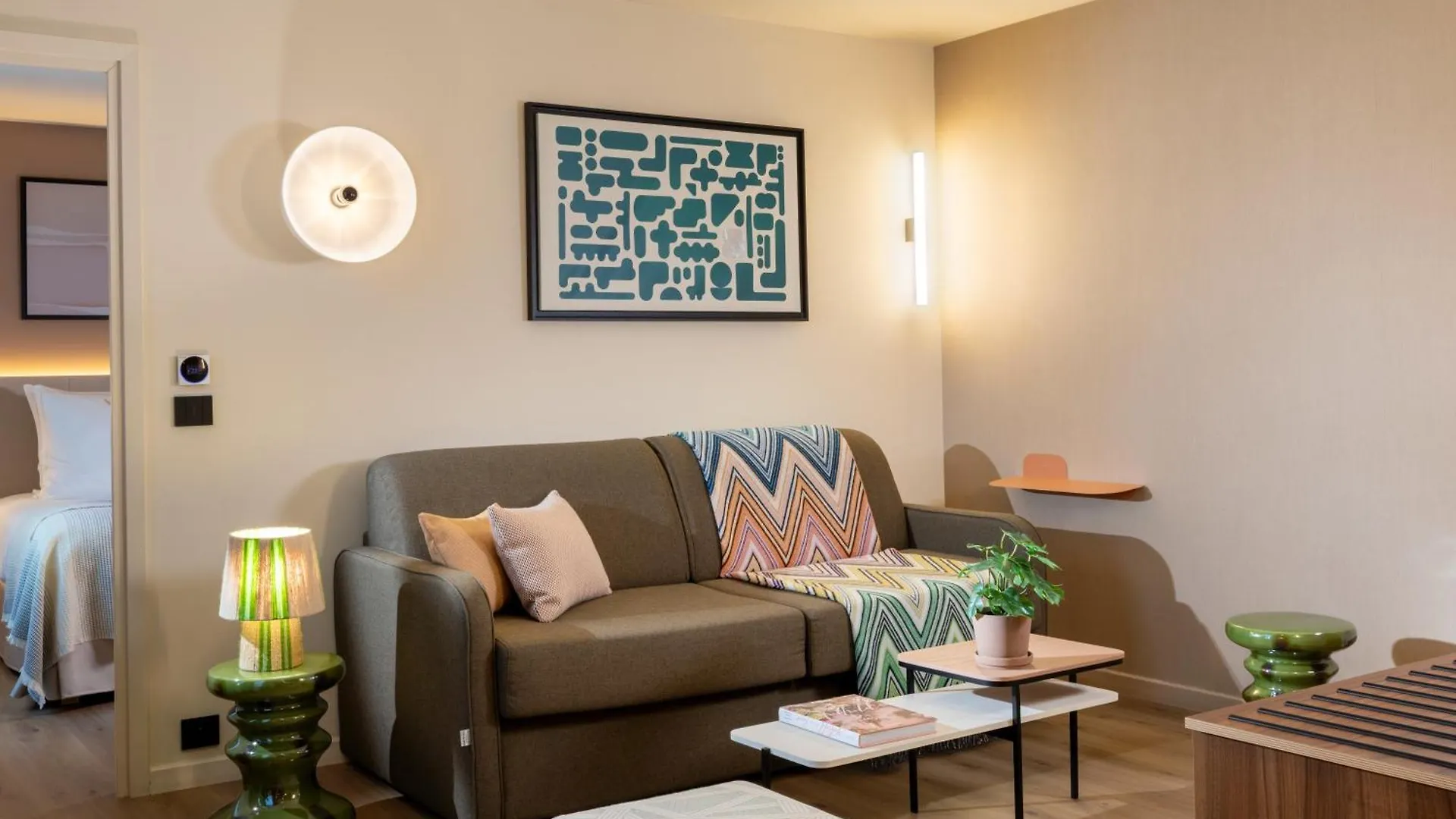 Yuna Montmartre - Aparthotel Париж