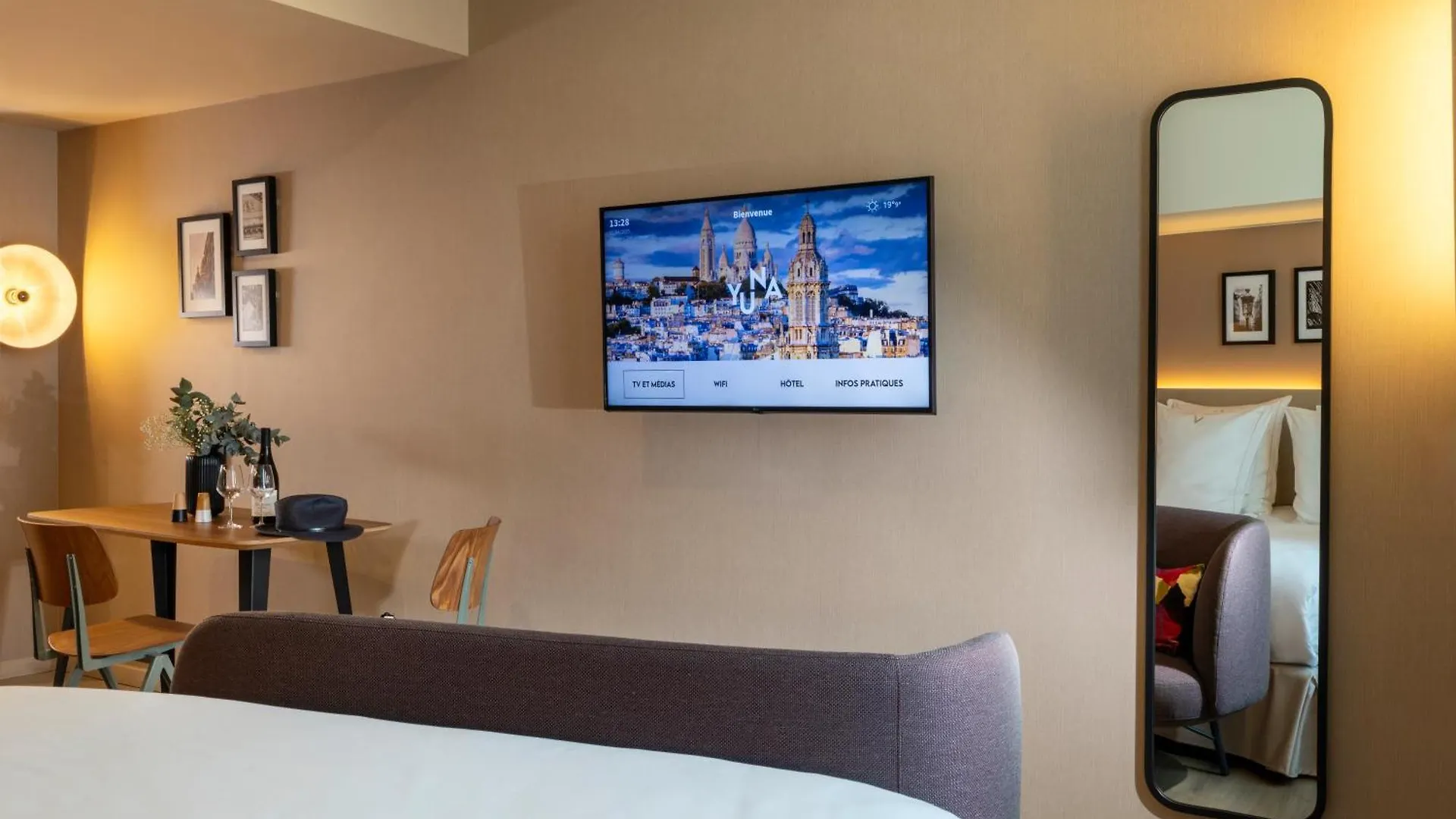 Yuna Montmartre - Aparthotel Paris France