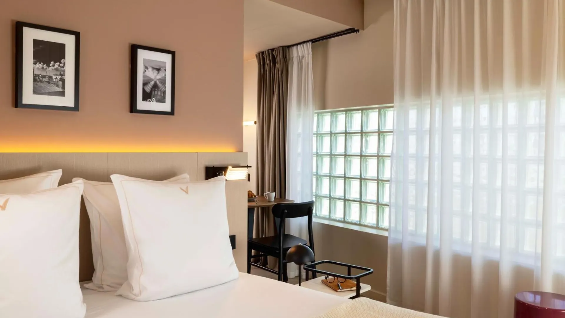 Yuna Montmartre - Aparthotel Paris France