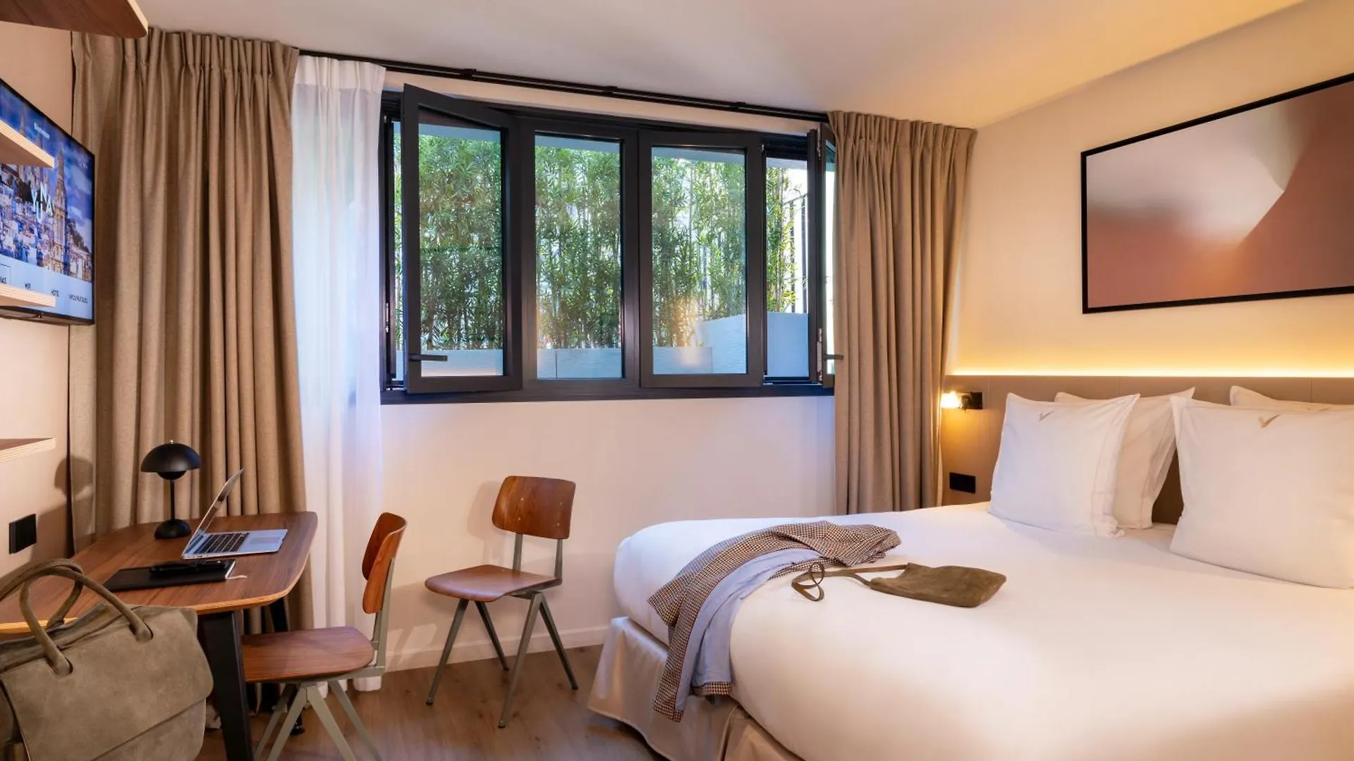 Yuna Montmartre - Aparthotel Paris