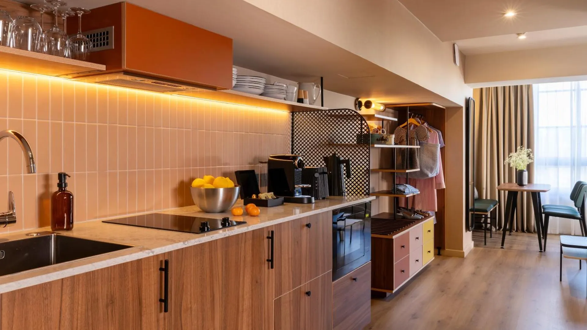 Yuna Montmartre - Aparthotel Paris